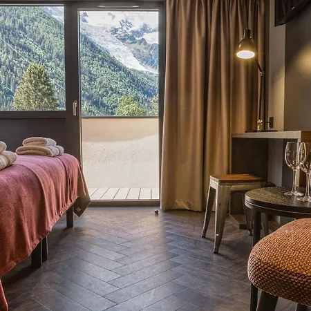 Hotell Pointe Isabelle 3*