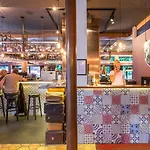 伊莎贝尔酒店