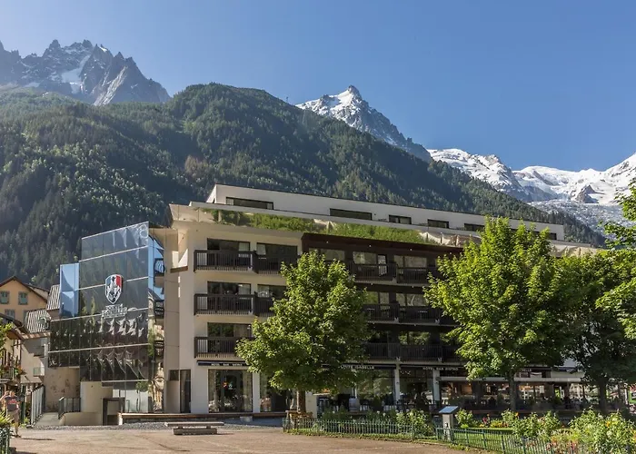 호텔 푸앙트 이자벨르 3*